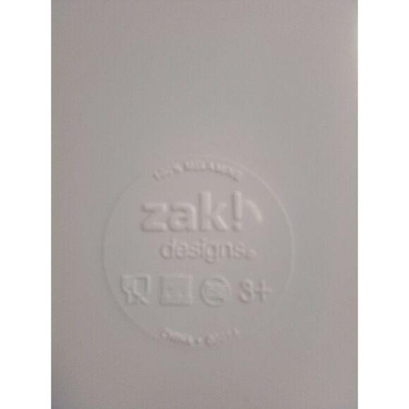 Disney's Cars Zac Designs 8 1/2" plate - Picture 2 of 2